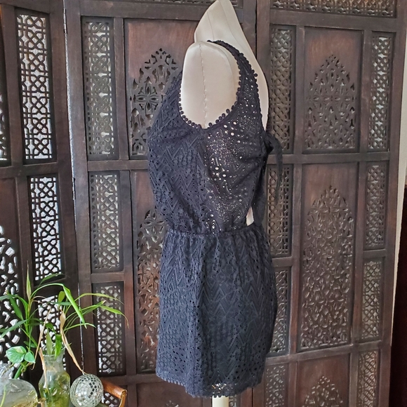 Black romper cover up NWT - Picture 2 of 10